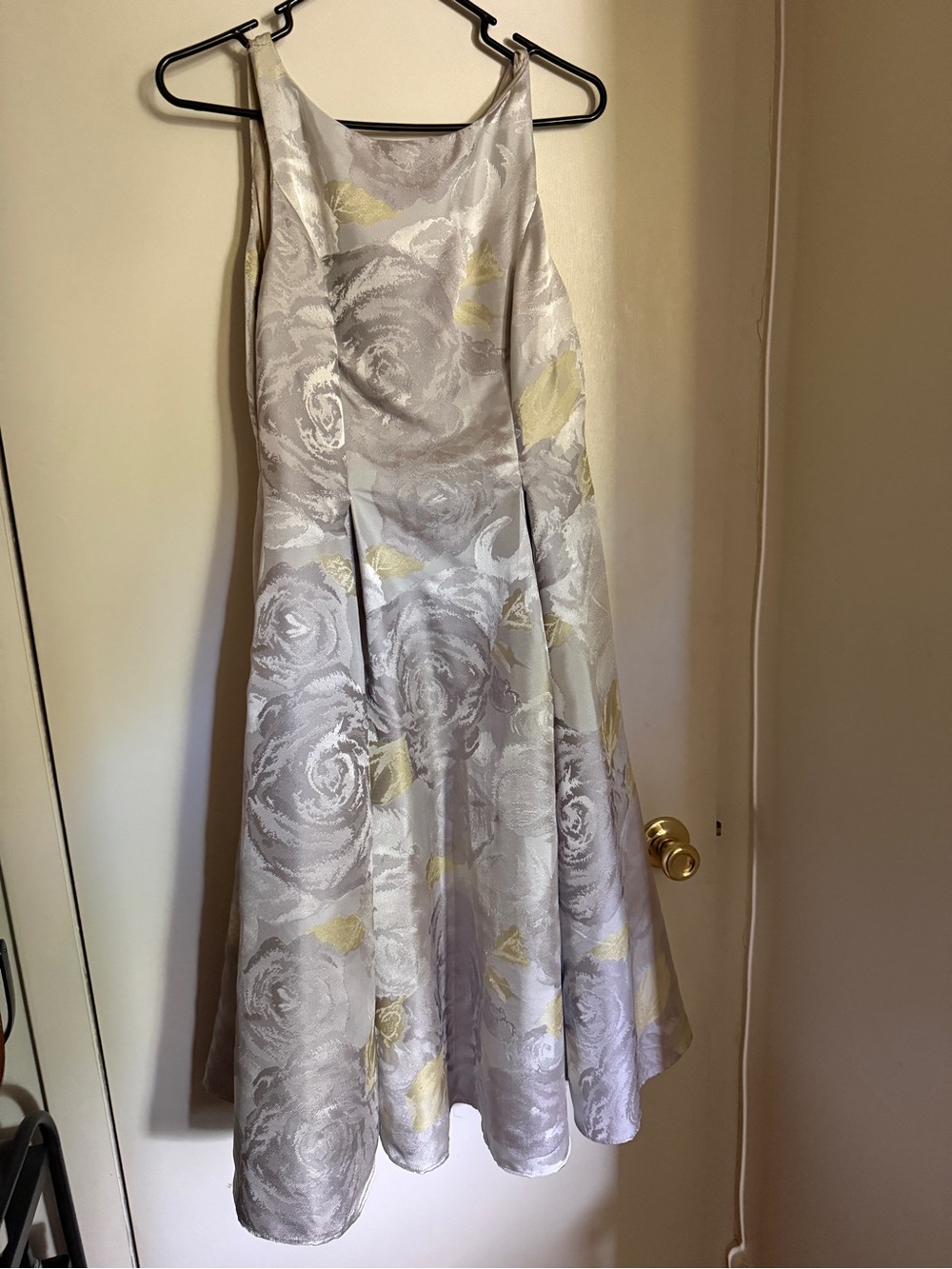 Adrianna Papell Silver and Pale Yellow Floral Midi Dress